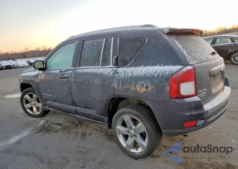 2014 Jeep Compass Latitude z USA, uszkodzony, nr VIN 1C4NJDEB0ED884882